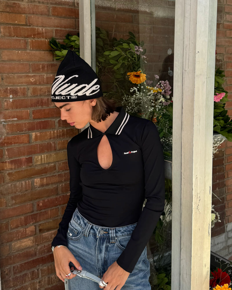 Grosella Long-Sleeve Tee black