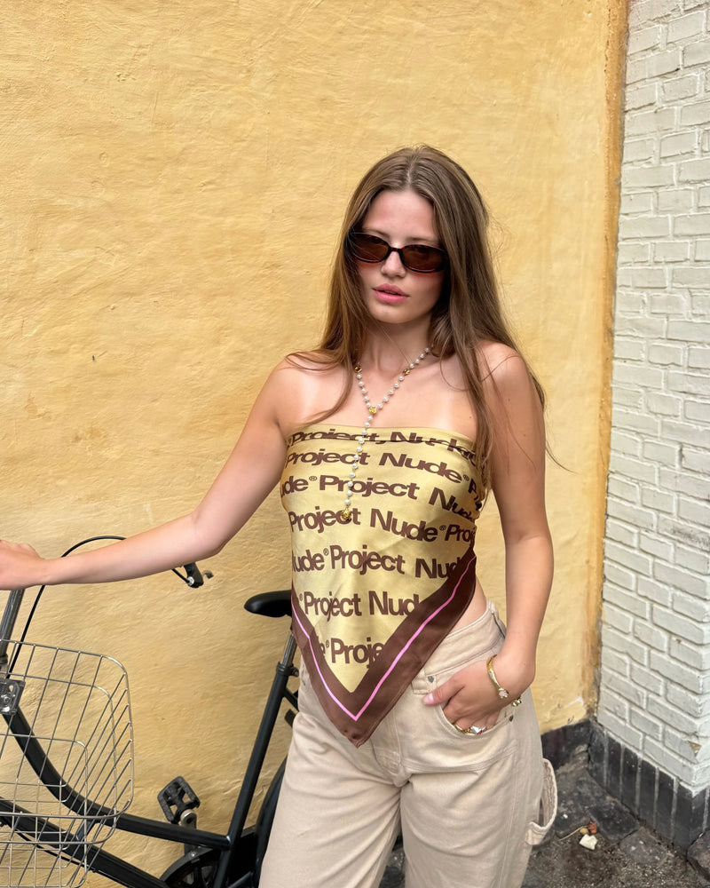 Classic Handkerchief Logo Brown