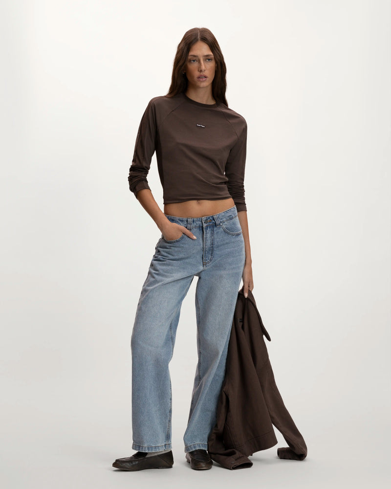 Tech Longsleeve Tee Brown